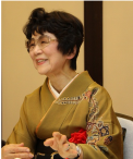 古庵千惠子氏写真
